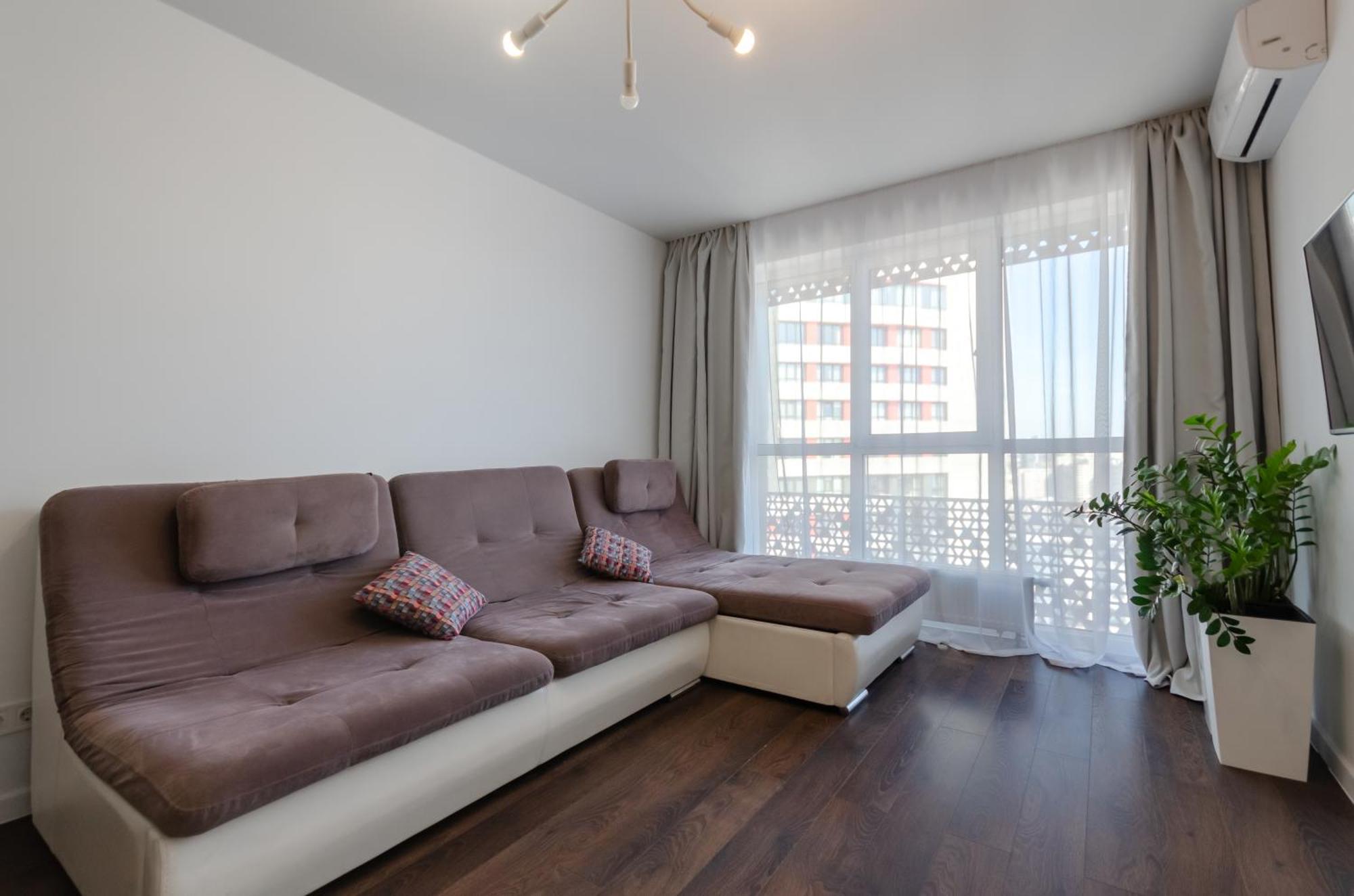 Petrovdom 41B-59B-90B-77B Stunning City View Apartments At Rc Kvartet, Central Railway Station Kyiv Exterior photo