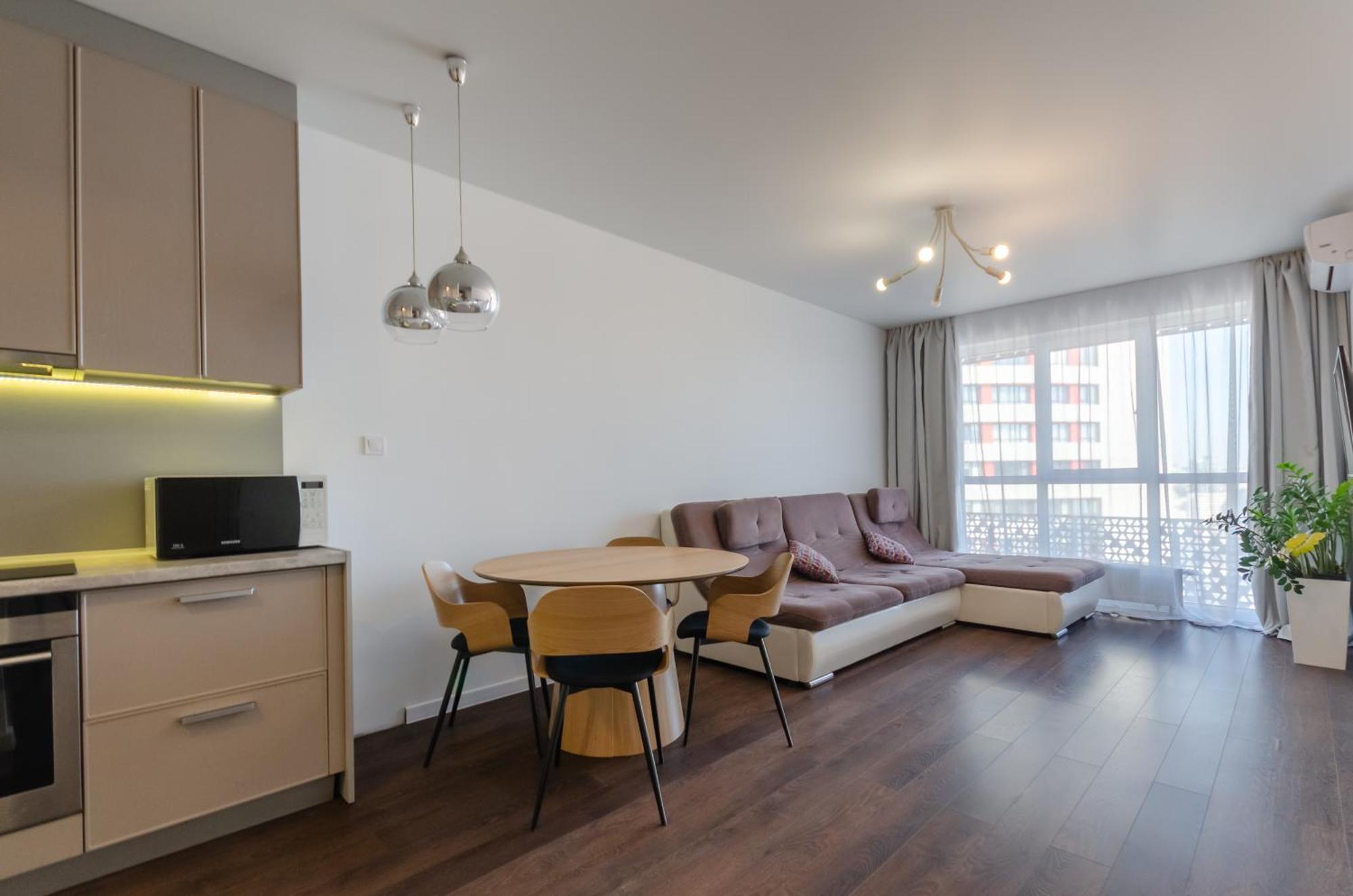 Petrovdom 41B-59B-90B-77B Stunning City View Apartments At Rc Kvartet, Central Railway Station Kyiv Exterior photo