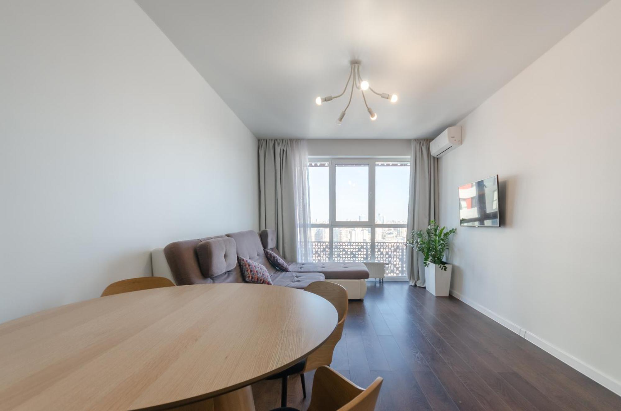 Petrovdom 41B-59B-90B-77B Stunning City View Apartments At Rc Kvartet, Central Railway Station Kyiv Exterior photo